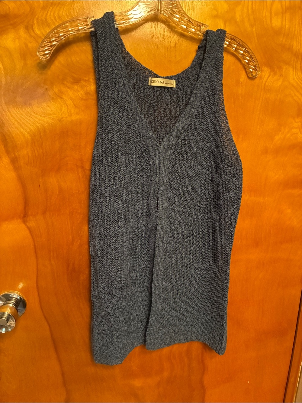 ZENANA Outfitters Open-Knit V-Neck Vest in a beautiful blue. Size L. NICE FABRIC